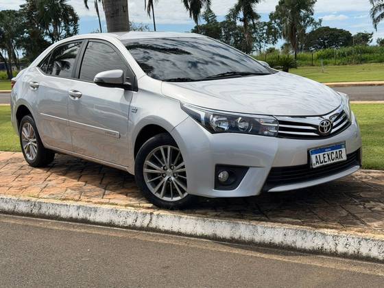 TOYOTA COROLLA 2.0 XEI 16V FLEX 4P AUTOMÁTICO TOYOTA COROLLA 2.0 XEI 16V FLEX 4P AUTOMÁTICO